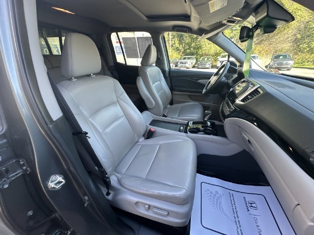 Used 2018 Gray Honda RTL-E image 35