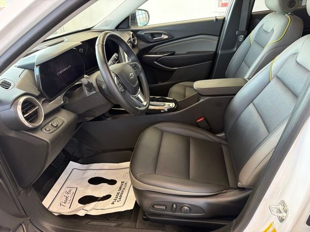 Used 2024 White Chevrolet ACTIV image 15