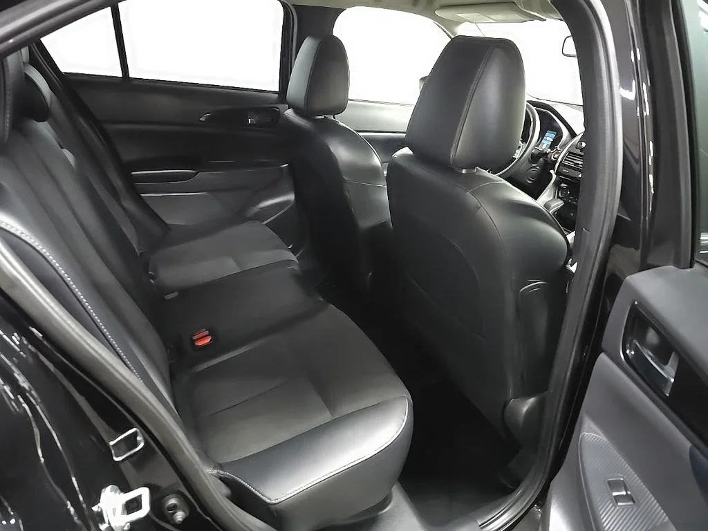 Used 2025 Black Mitsubishi SE image 20