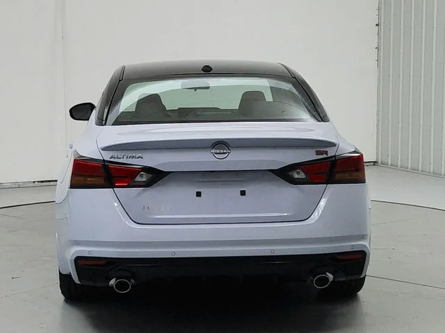 New 2026 Gray Nissan 2.5 SR image 6