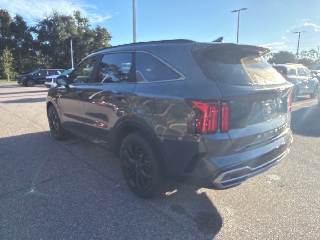 Used 2021 Gravity Gray Kia SX-Prestige image 6
