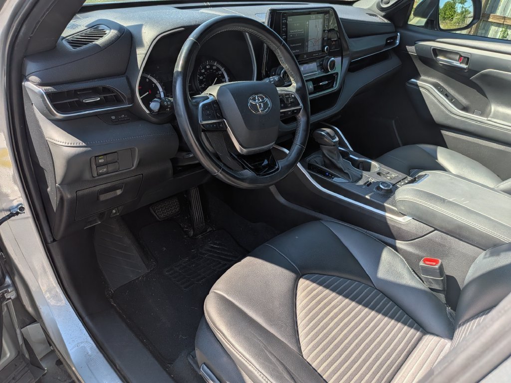Certified Used 2021 Silver Toyota XSE image 13