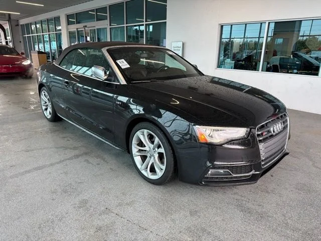 Used 2015 Black Audi Premium Plus image 11
