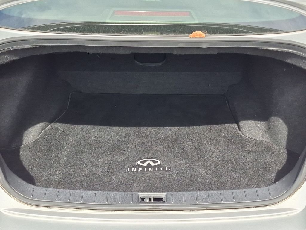 Used 2013 Silver INFINITI X image 26