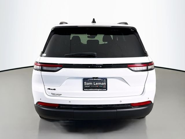 Used 2023 White Jeep Altitude X image 6