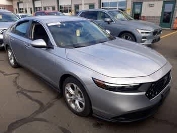 2024 Honda Accord 1.5T LX CVT's photo