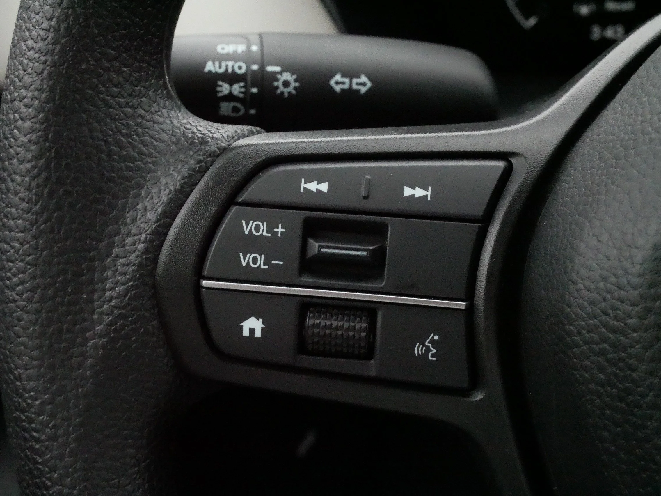 2026 Honda HR-V LX - Photo 27