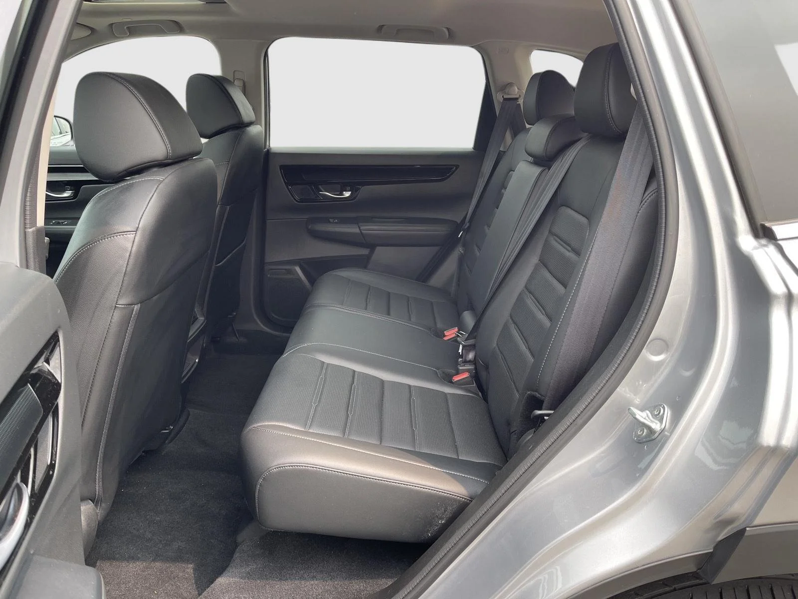 Used 2024 Lunar Silver Metallic Honda EX-L image 15