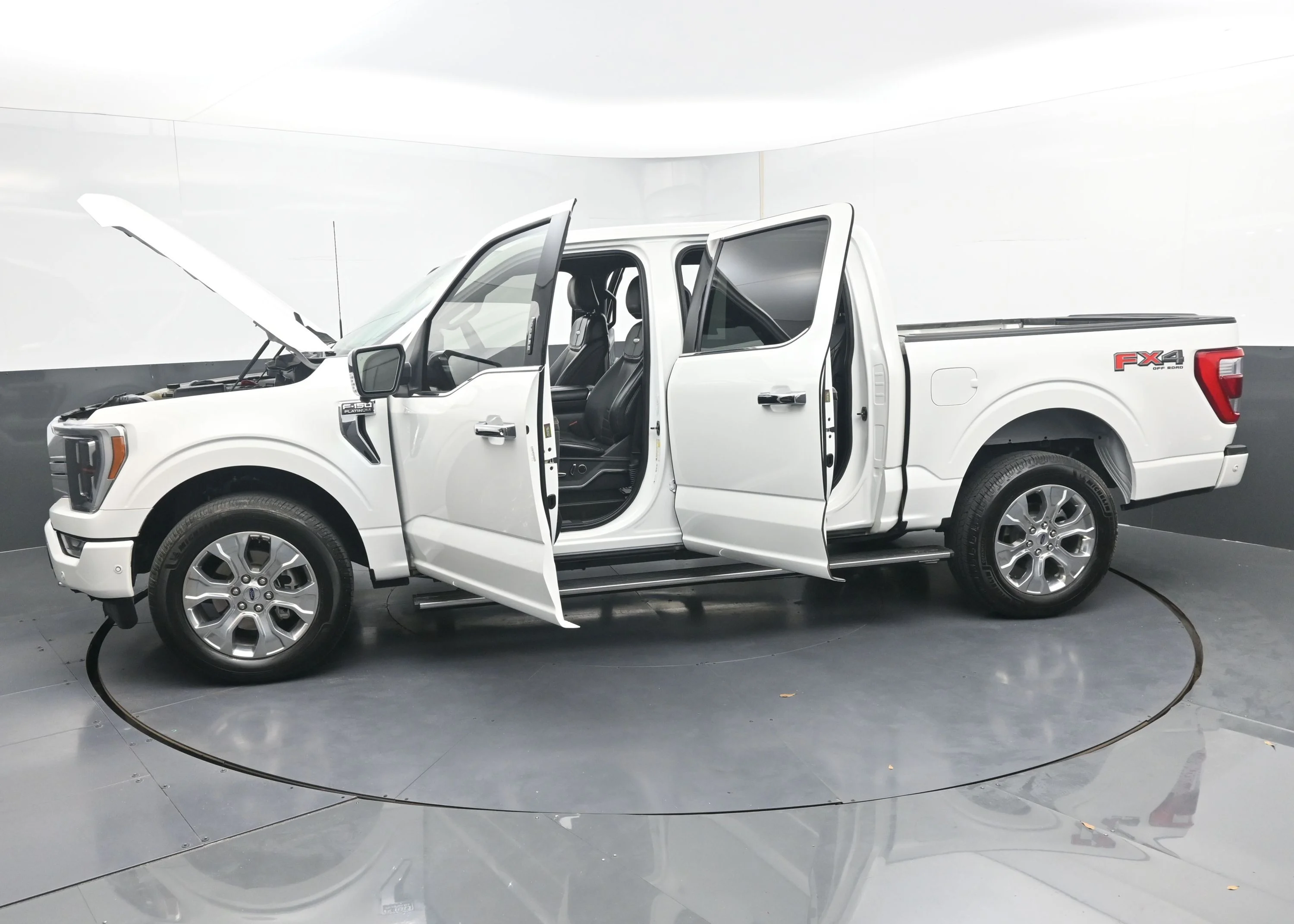 2022 Ford F-150 Platinum - Photo 22