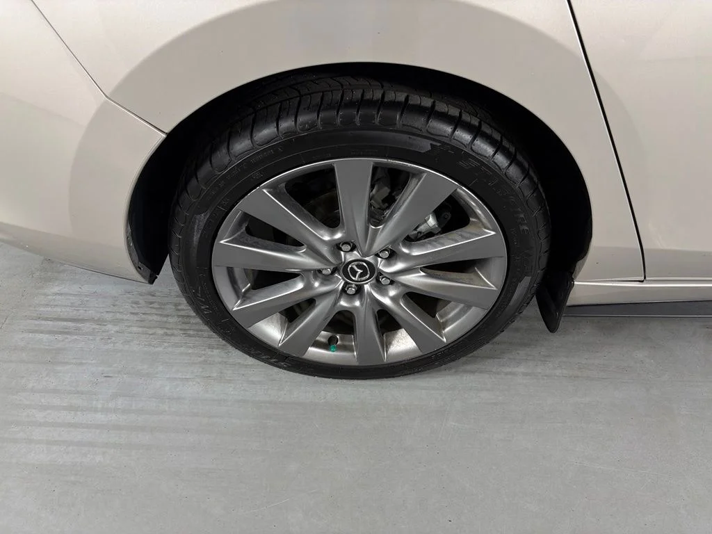 Used 2024 Quartz Metallic Mazda 2.5 S Preferred Package image 10