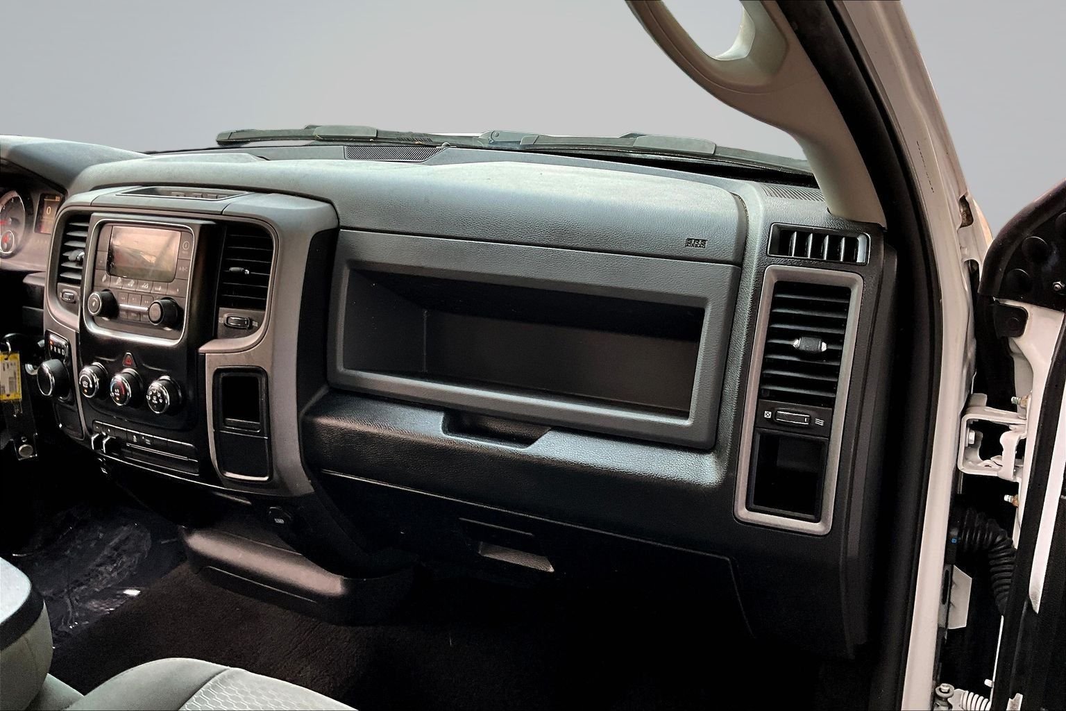 Used 2020 White Ram Tradesman image 21