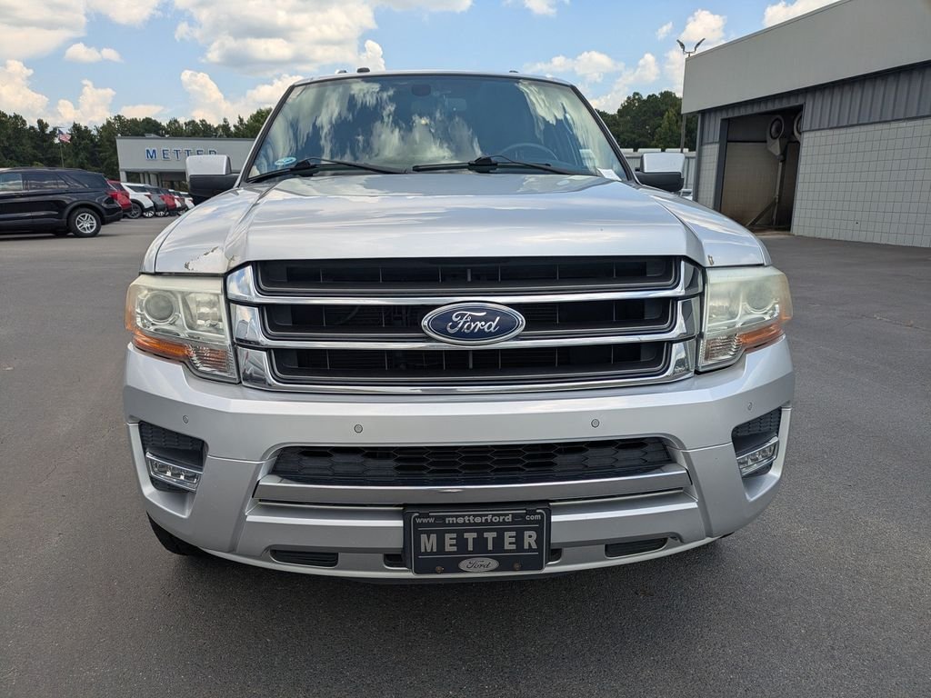 Used 2017 Silver Ford Limited image 9