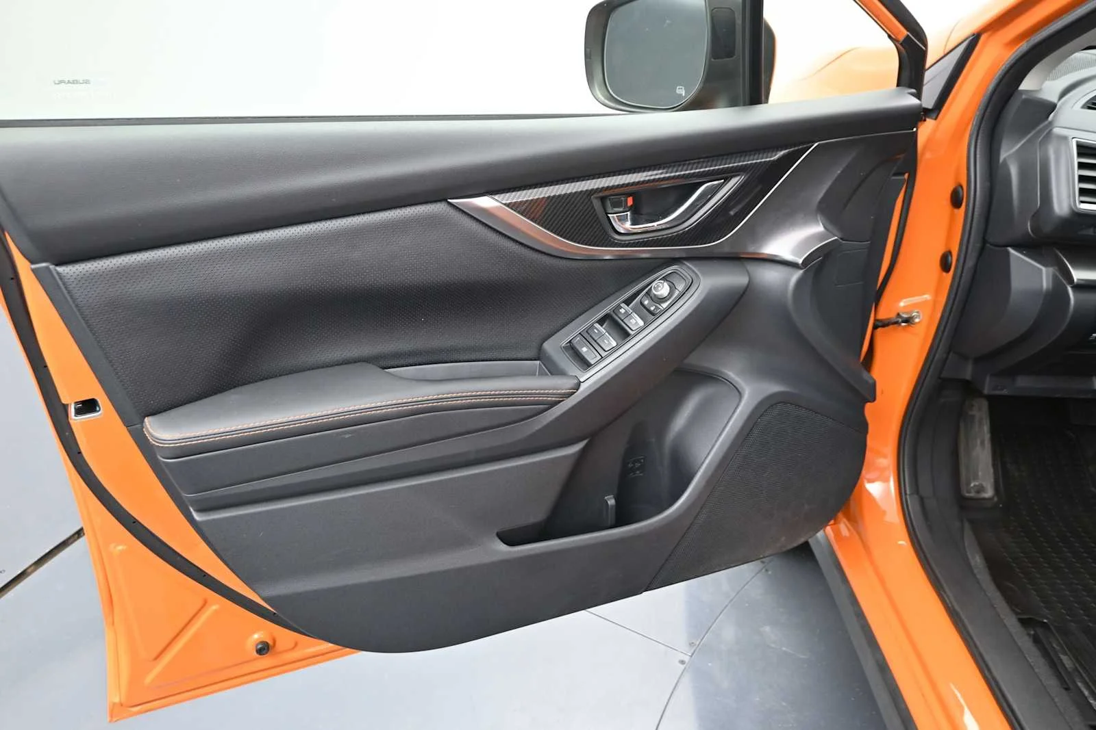 Used 2019 Sunshine Orange Subaru Limited image 11