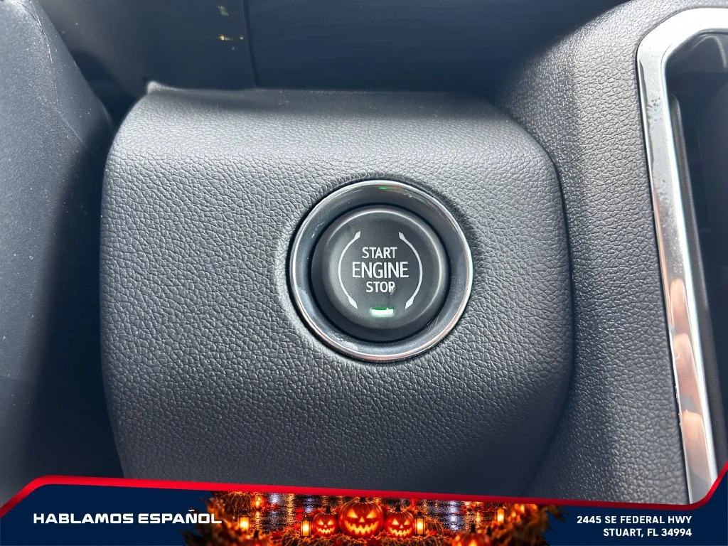 New 2026 Sterling Metallic GMC Elevation image 29