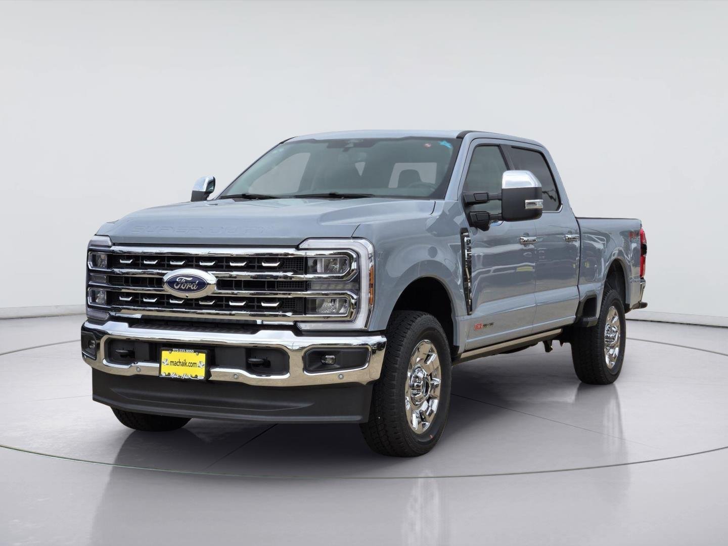 New 2026 Glacier Gray Metallic Tri-Coat Ford F-250® Lariat® image 2