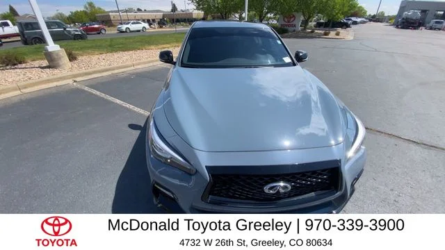 Used 2024 Gray INFINITI Red Sport 400 image 3