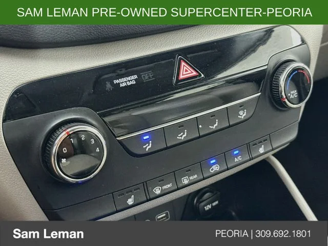 Used 2018 White Hyundai SEL image 15