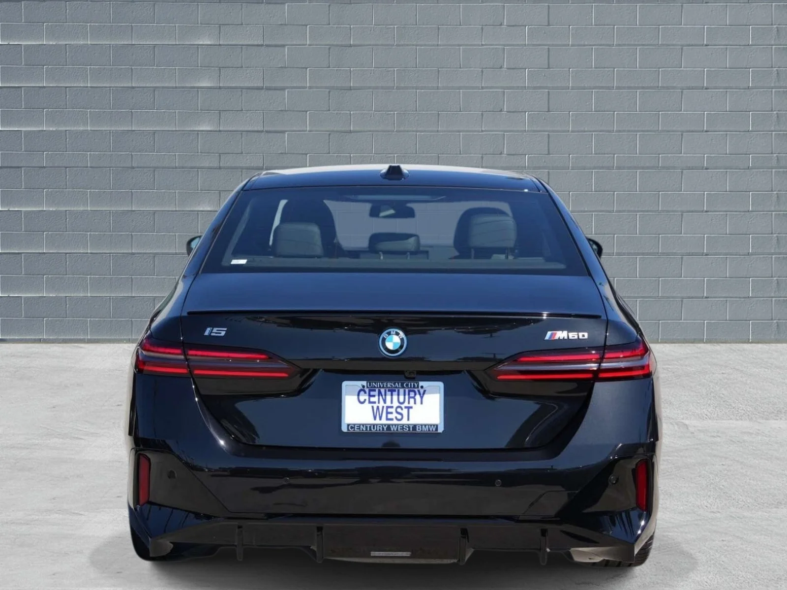 New 2026 Black Sapphire Metallic BMW M60 image 4