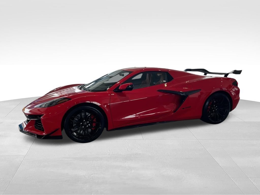 New 2026 Torch Red Chevrolet 1LZ image 5