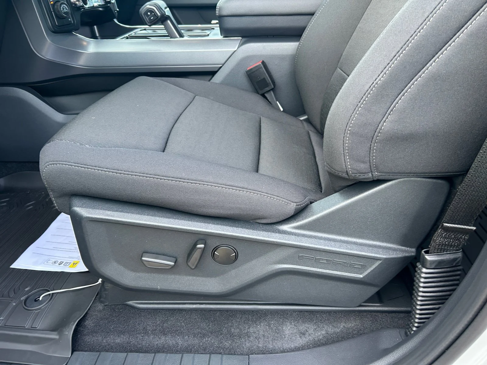 New 2026 Avalanche Ford XLT image 15