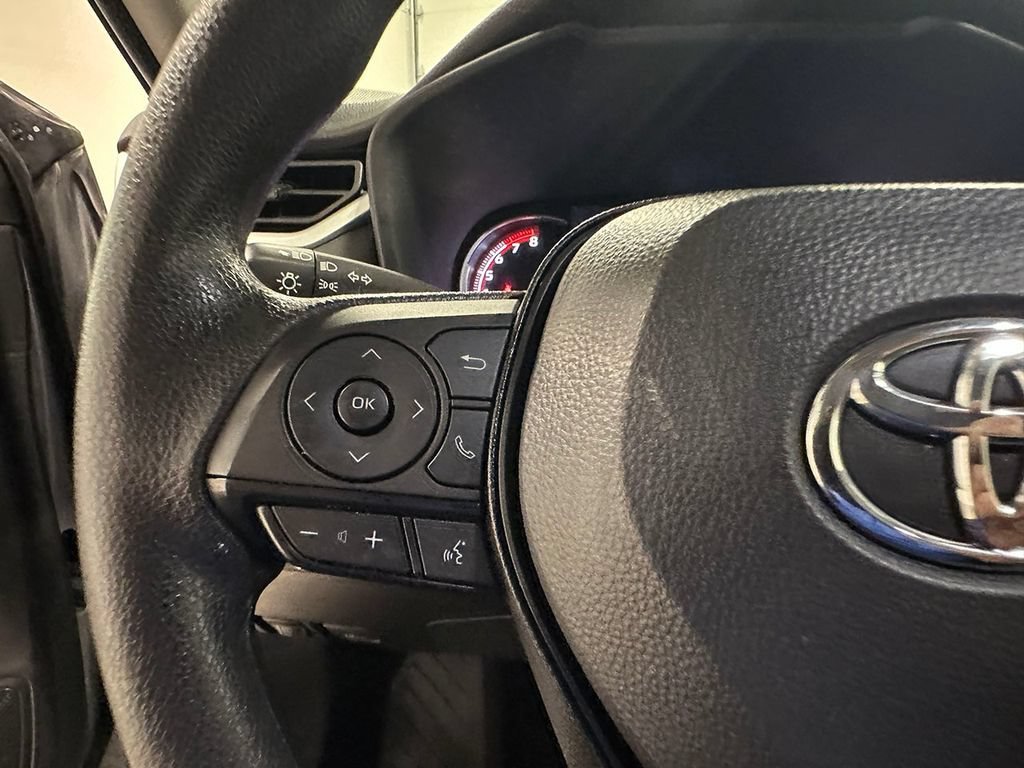 Used 2025 Silver Toyota XLE image 30