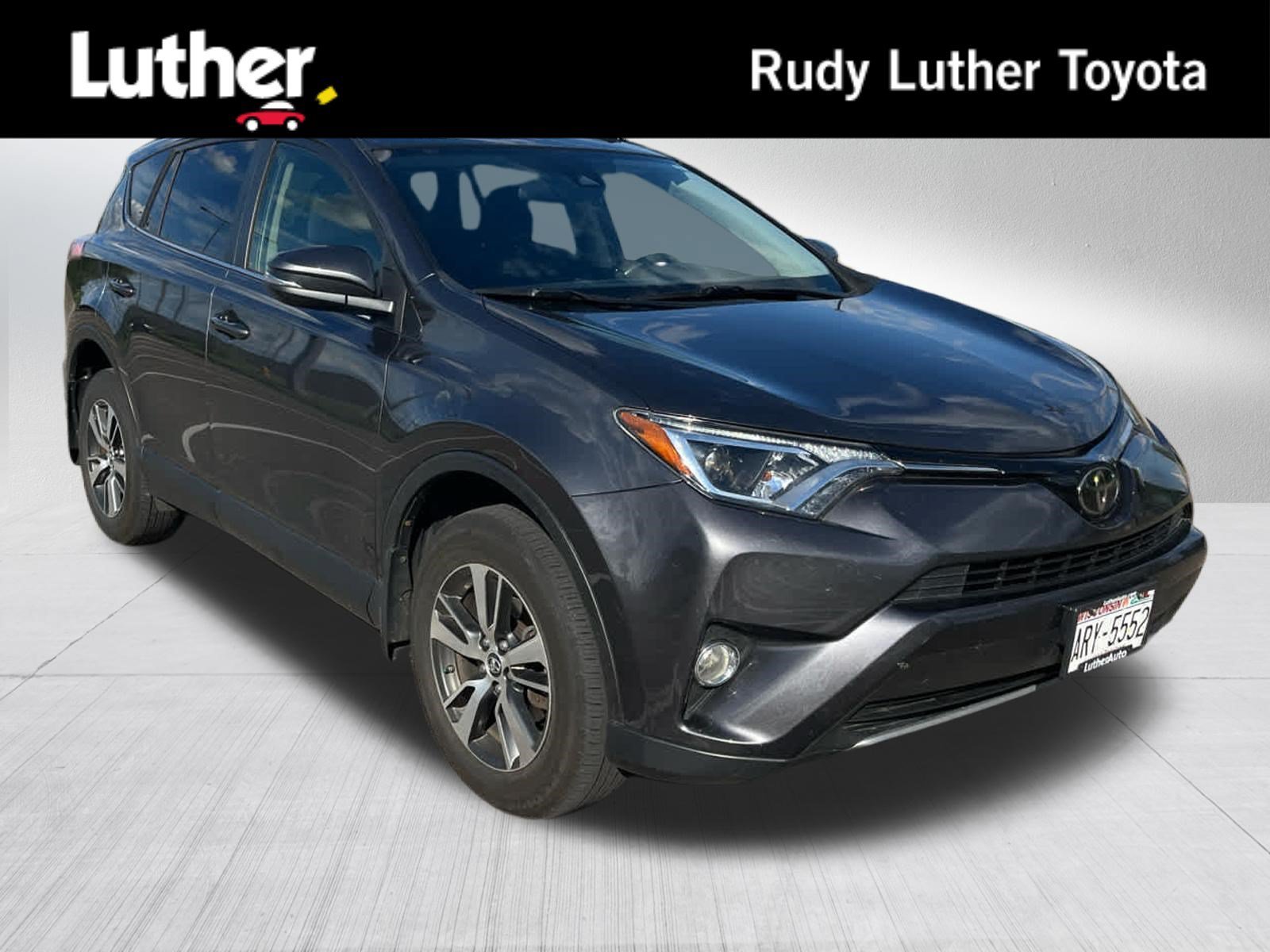 Used 2018 Magnetic Gray Metallic Toyota XLE image 1