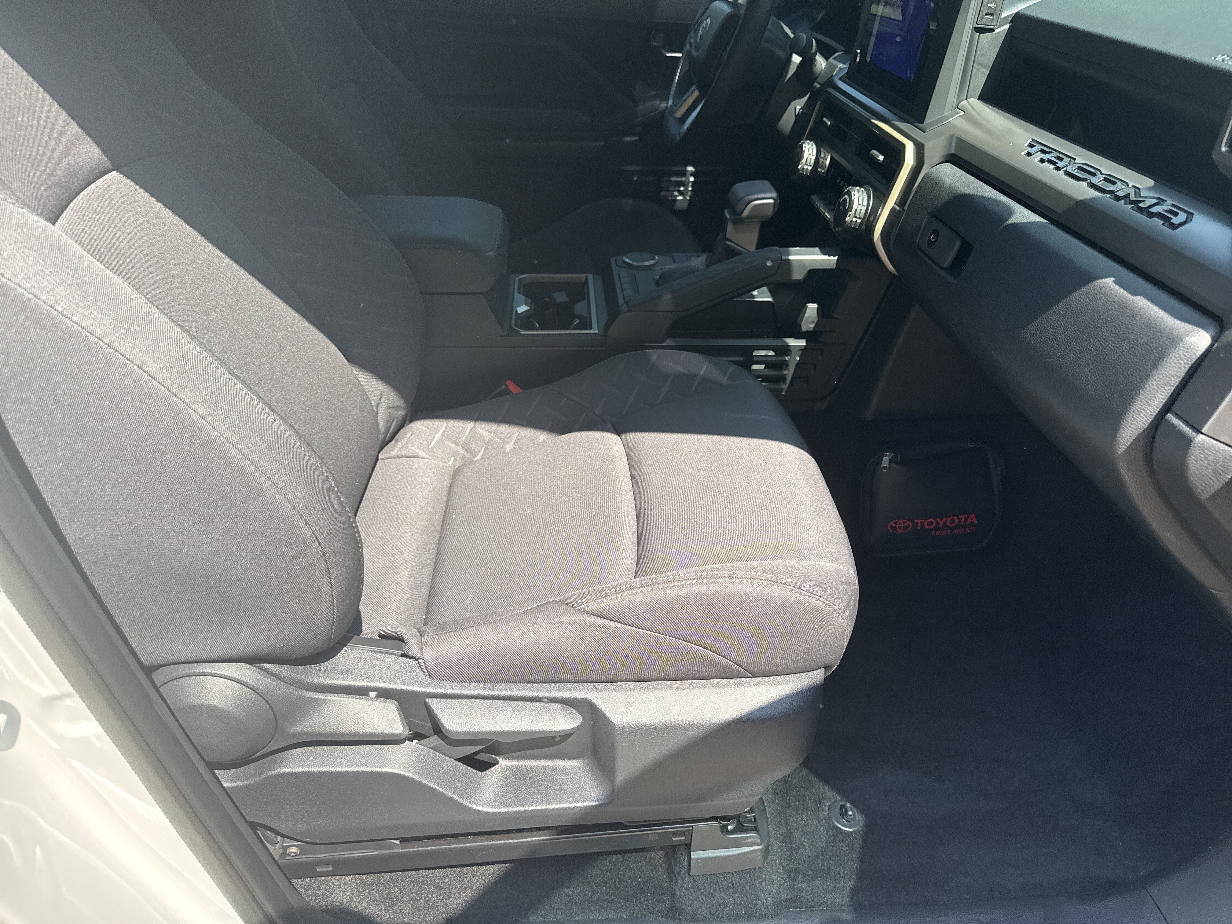 Used 2024 Ice Toyota SR5 image 13