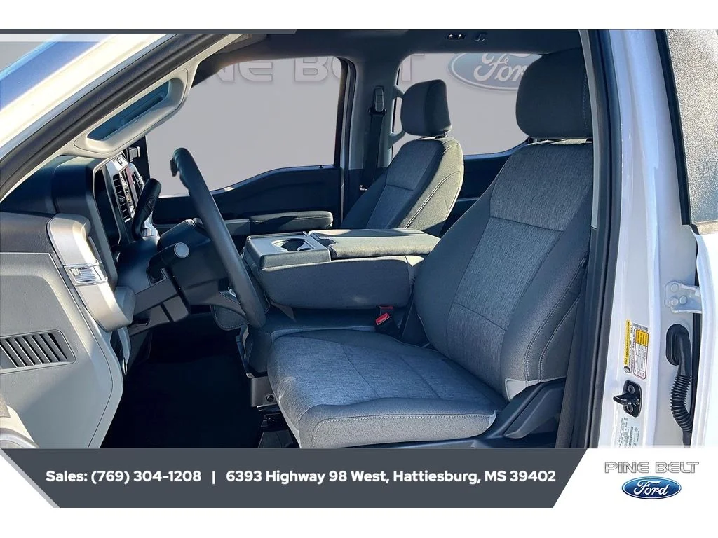 New 2026 Oxford White Ford F-350® XL image 19