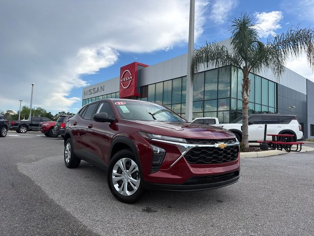2025 Chevrolet Trax LS