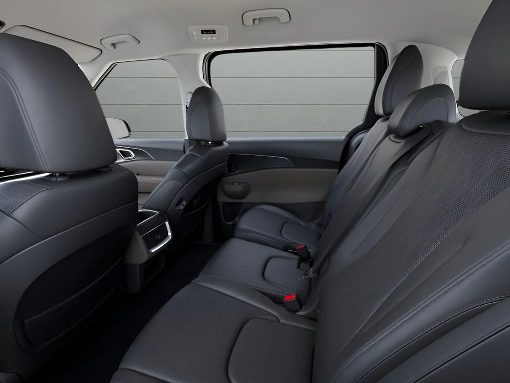 New 2026  Kia LXS image 18