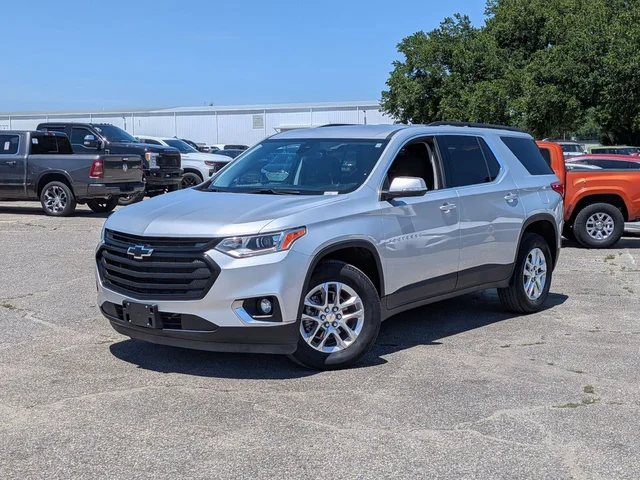 2021 Chevrolet Traverse LT