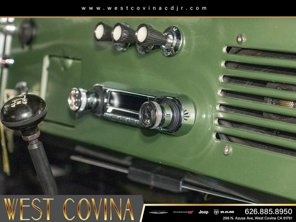 Used 1967  Ford  image 23