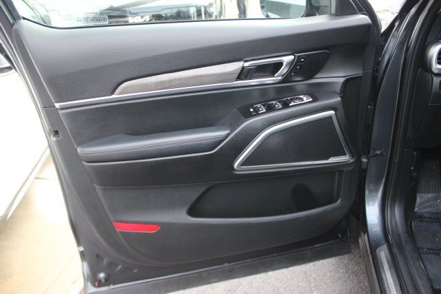 Used 2021 Gray Kia SX image 22
