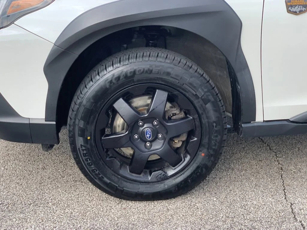 Used 2023 White Subaru Wilderness image 32