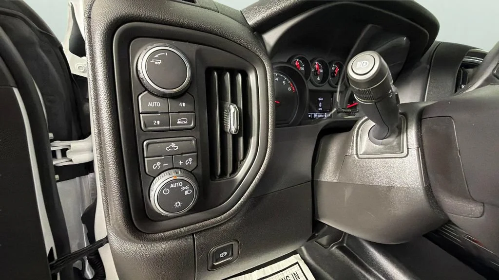Used 2026 Summit White Chevrolet WT image 20