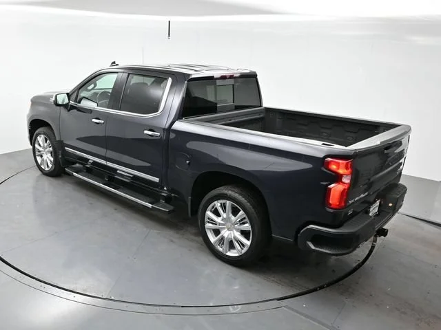 Used 2022 Dark Ash Metallic Chevrolet High Country image 37