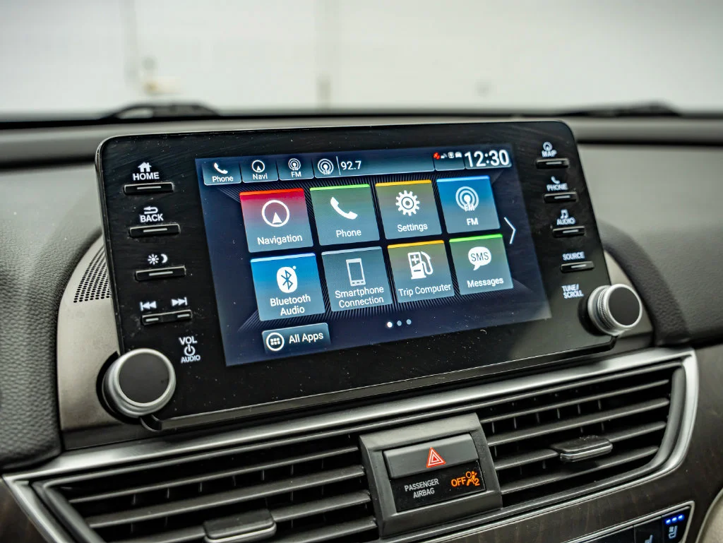 Used 2018 Gold Honda Touring image 24