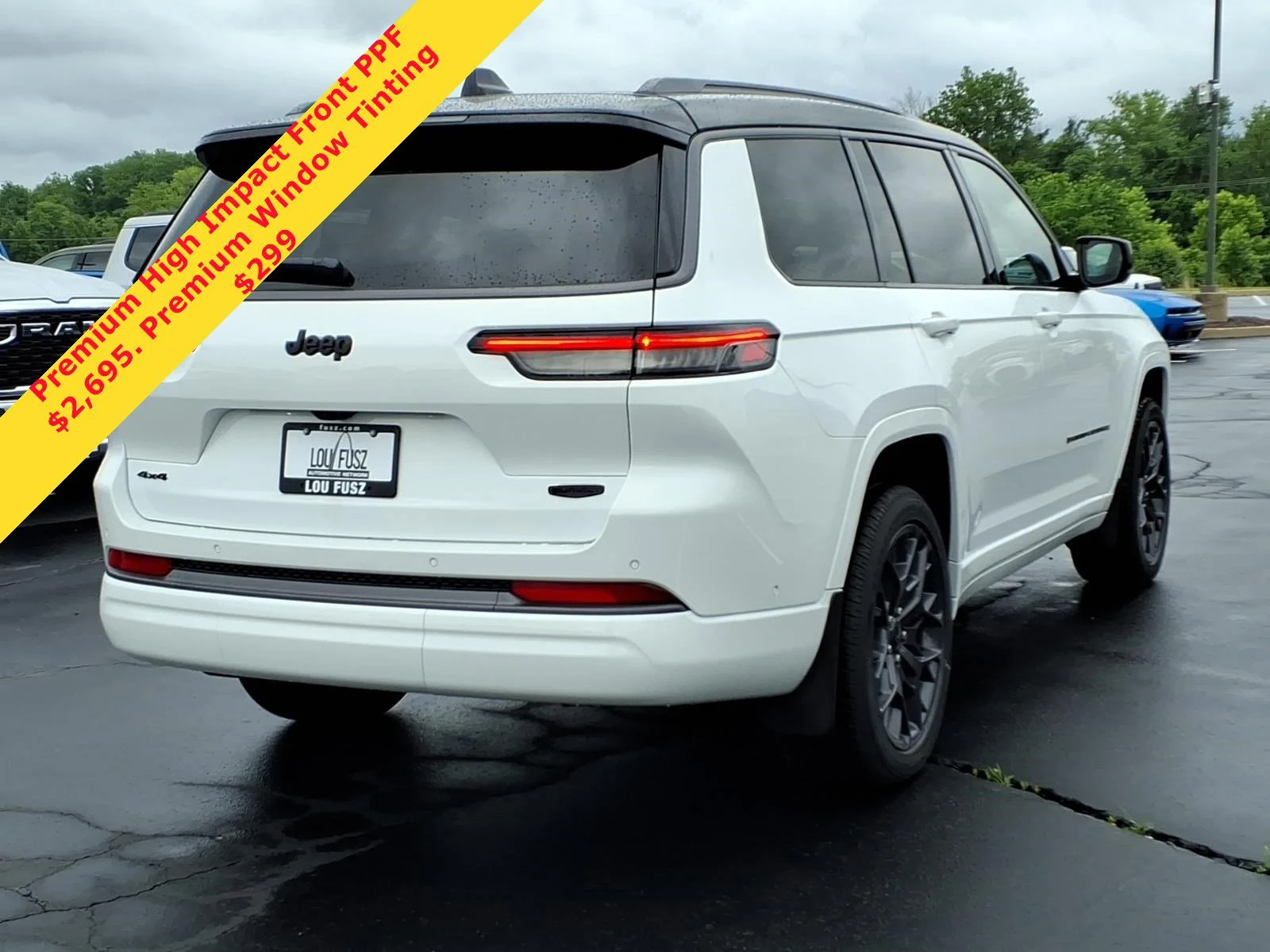 New 2026 Bright White Clear-Coat Exterior Paint Jeep Summit image 18