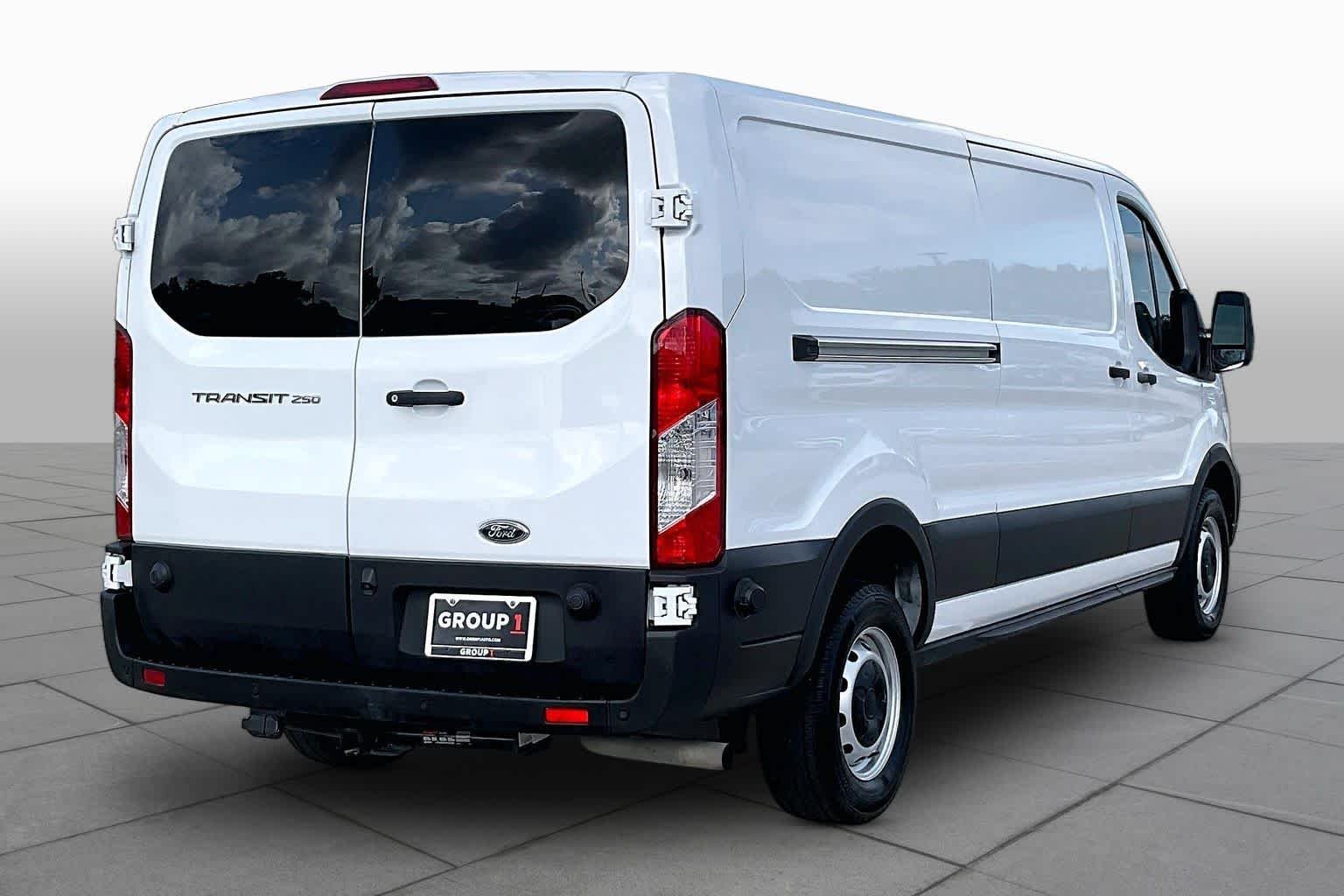 Used 2024 Oxford White Ford  image 12