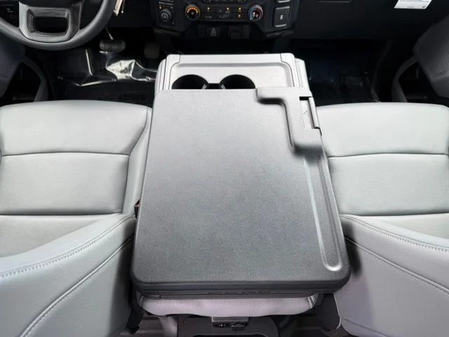 Used 2025 Silver Ford XL image 28