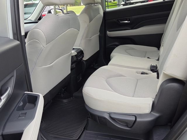 Used 2025 Silver Toyota LE image 7