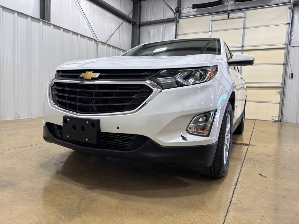 Used 2019 Chevrolet Equinox LT with VIN 2GNAXKEV1K6305332 for sale in Carlyle, IL