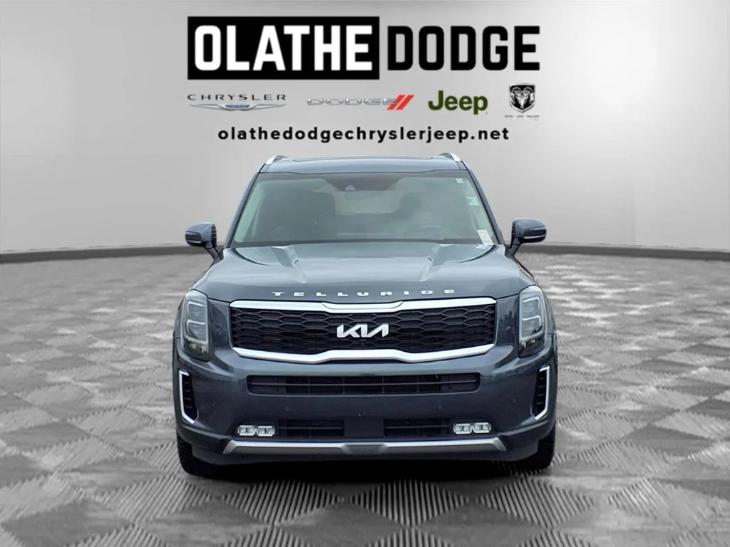 Used 2022 Gray Kia SX image 36