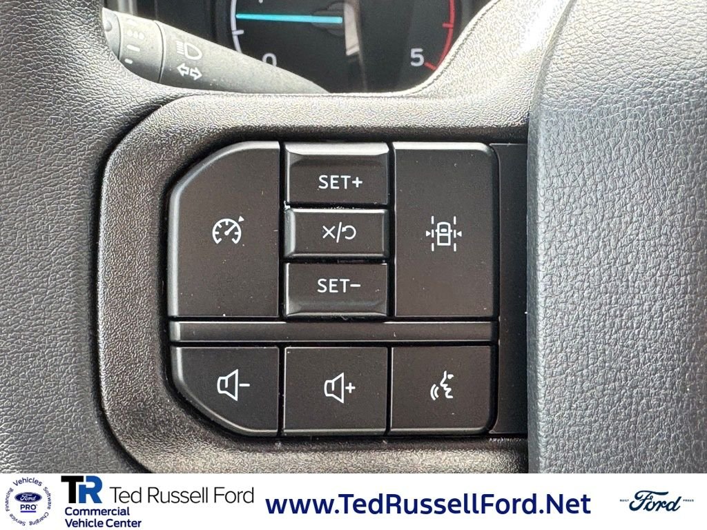 2025 Ford F-550 Super Duty Chassis Cab XL - Photo 12