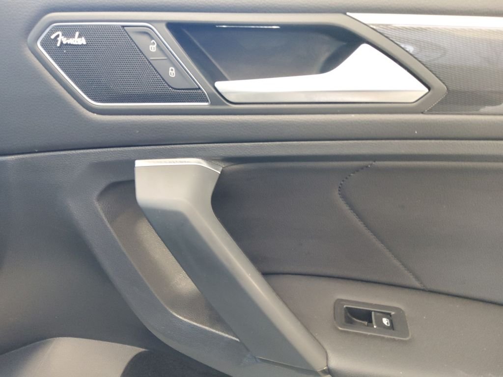 Used 2019 Beige Volkswagen 2.0T SEL Premium R-Line image 15
