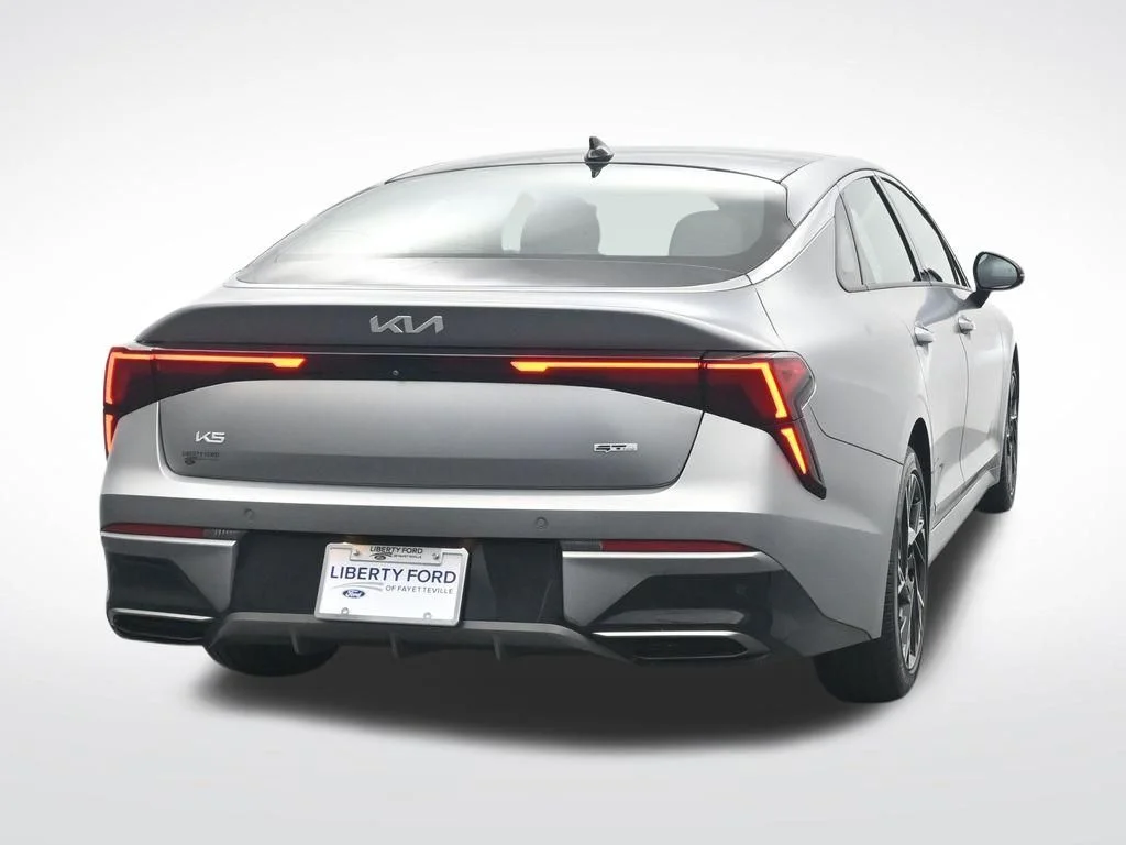 Used 2025 Steel Kia GT-Line image 7