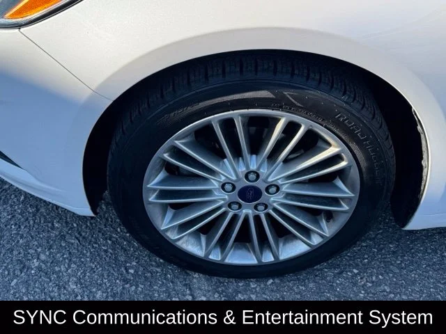 Used 2016 White Ford SE image 11