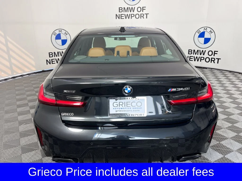 Used 2026 Black Sapphire Metallic BMW M340i xDrive image 11