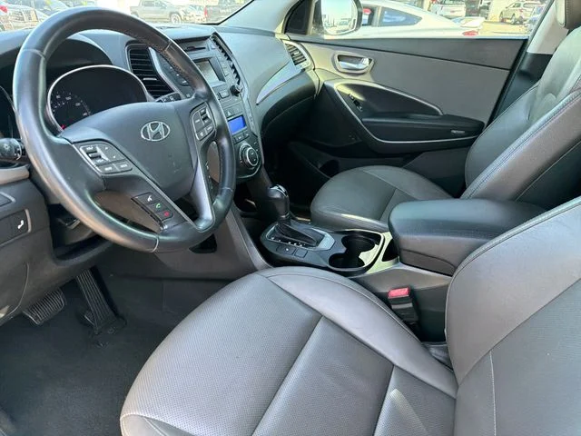 Used 2015  Hyundai Limited image 18