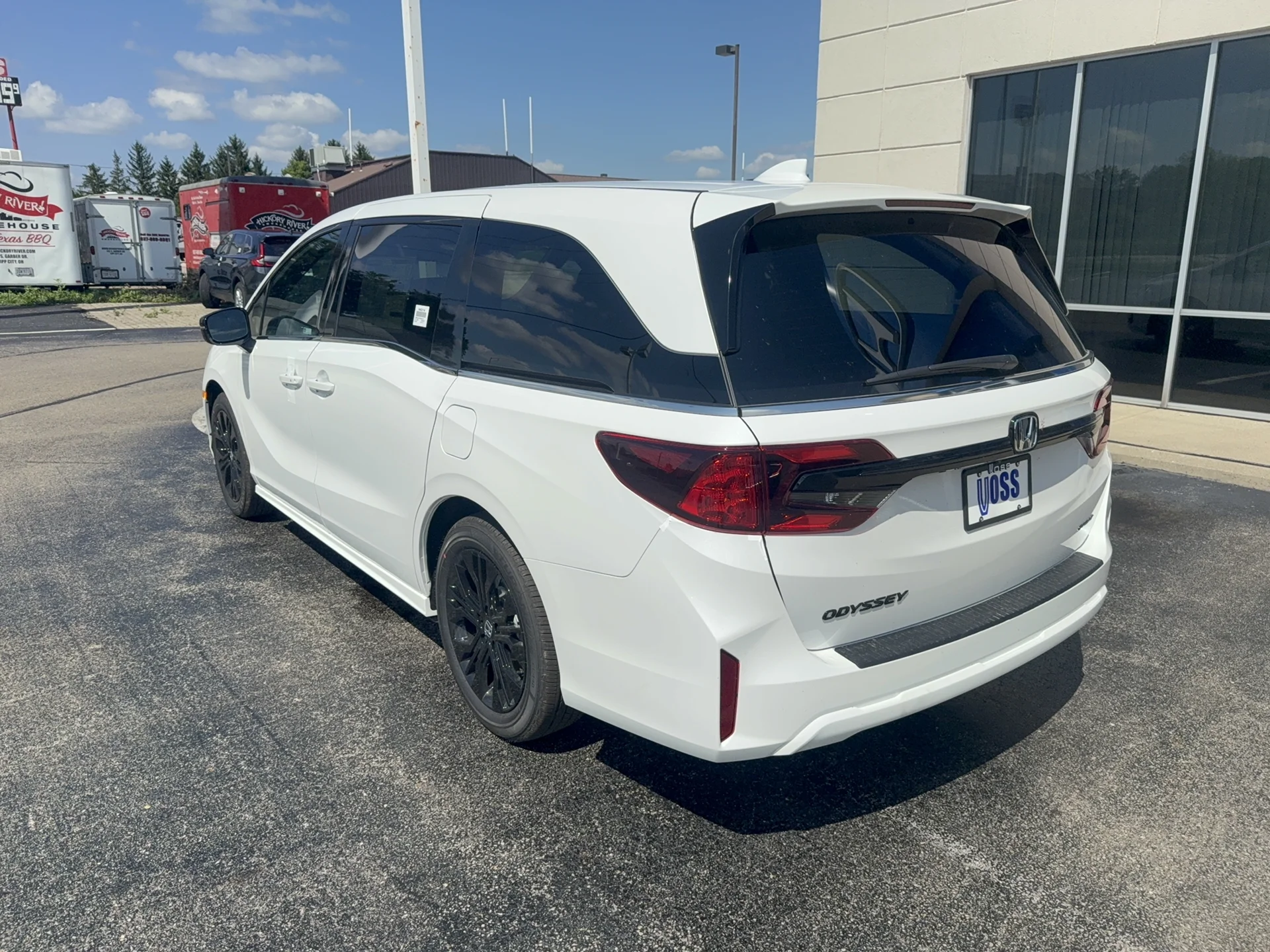New 2026 Platinum White Pearl Honda Sport-L image 7